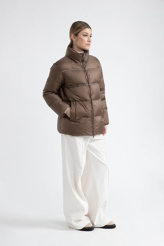 Short goose down jacket in ultralight nylon  