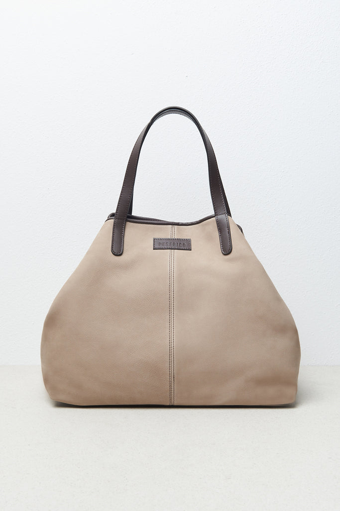 Leather shopping bag  