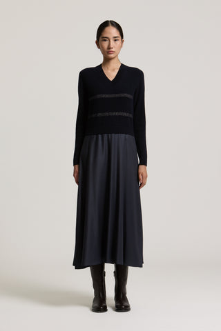 Kleid aus Wolle, Seide und Kaschmir 2 / 4
