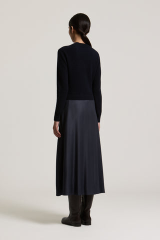 Kleid aus Wolle, Seide und Kaschmir 4 / 4
