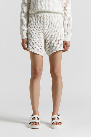 Shorts in pure cotton yarn and micro-sequins