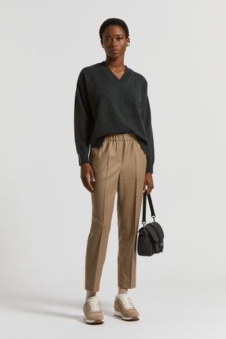 Pure cashmere V-neck jumper