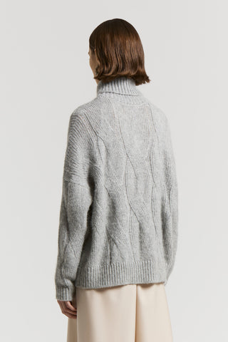 Alpaca cable-knit jumper with sequins