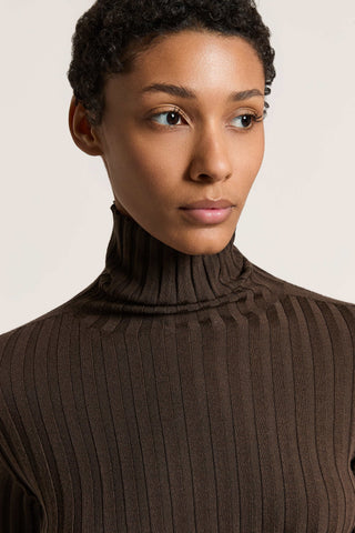 Pure virgin wool mock-neck sweater