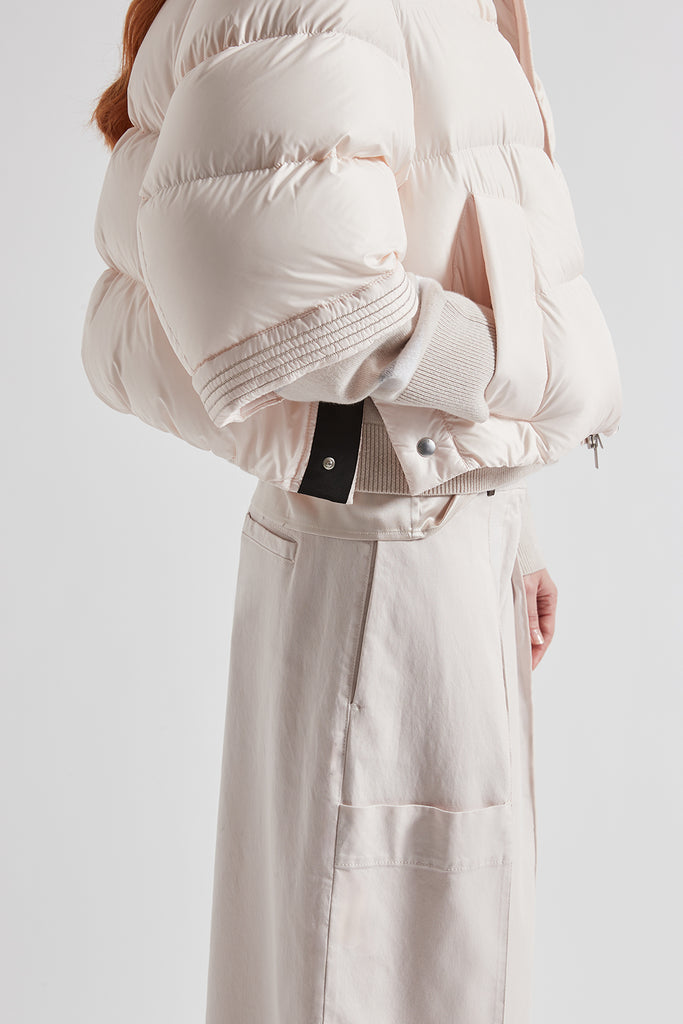 Three-quarter-sleeved drip-proof short down jacket  