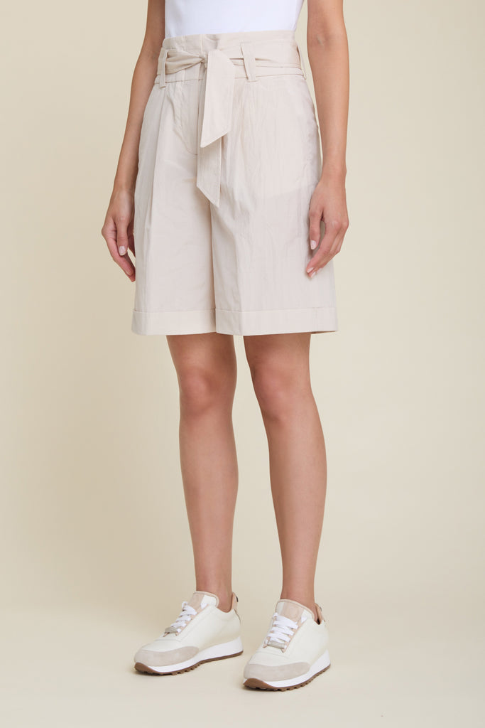 Roomy shorts with tie belt in Vela technical popeline  