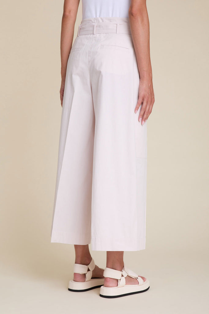Cropped wide leg high waist trousers with belt and pleats in superlight washed cotton  