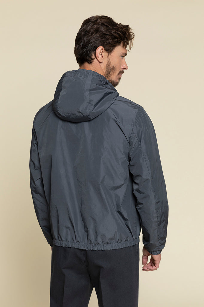 REVERSIBLE JACKET IN WATERPROOF TECHNICAL FABRIC WITH PRINTED LINING  