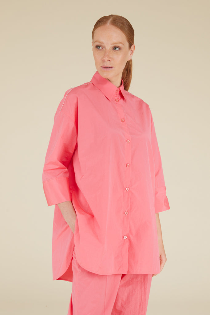 Wide shirt with 3/4 sleeves in light Vela cotton poplin  