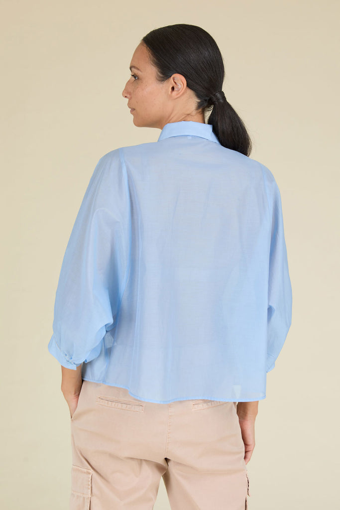 Roomy poplin shirt  with wide sleeves and back in silk organza  