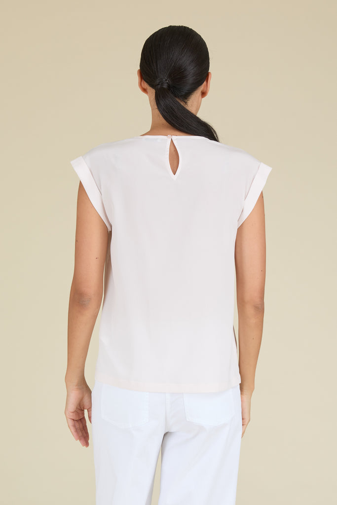 Light top in silk crepe de chine with Watery embroidery  